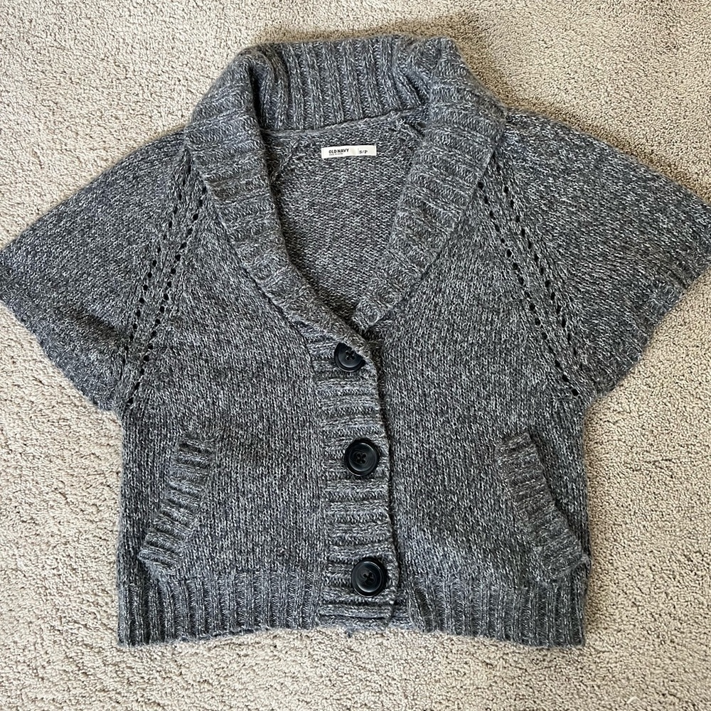 Old Navy Short Sleeve Sweater Button up Cardigan. Size S